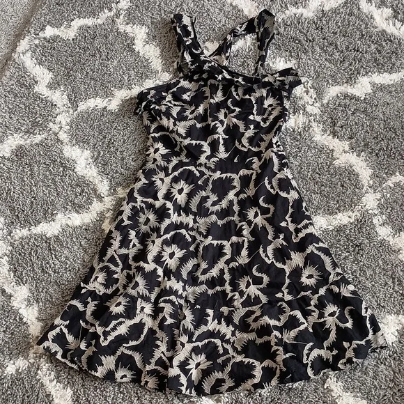 Banana Republic Dress - Picture 3 of 7